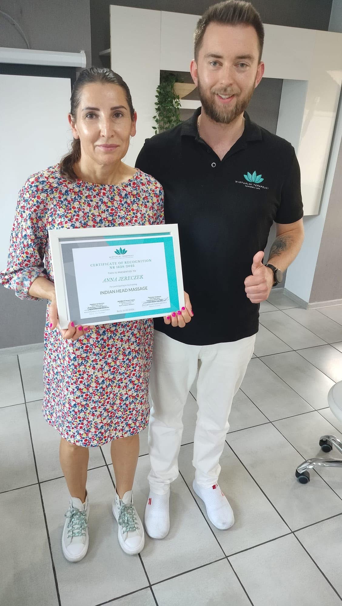 Indyjski masaż głowy - obrazek 9