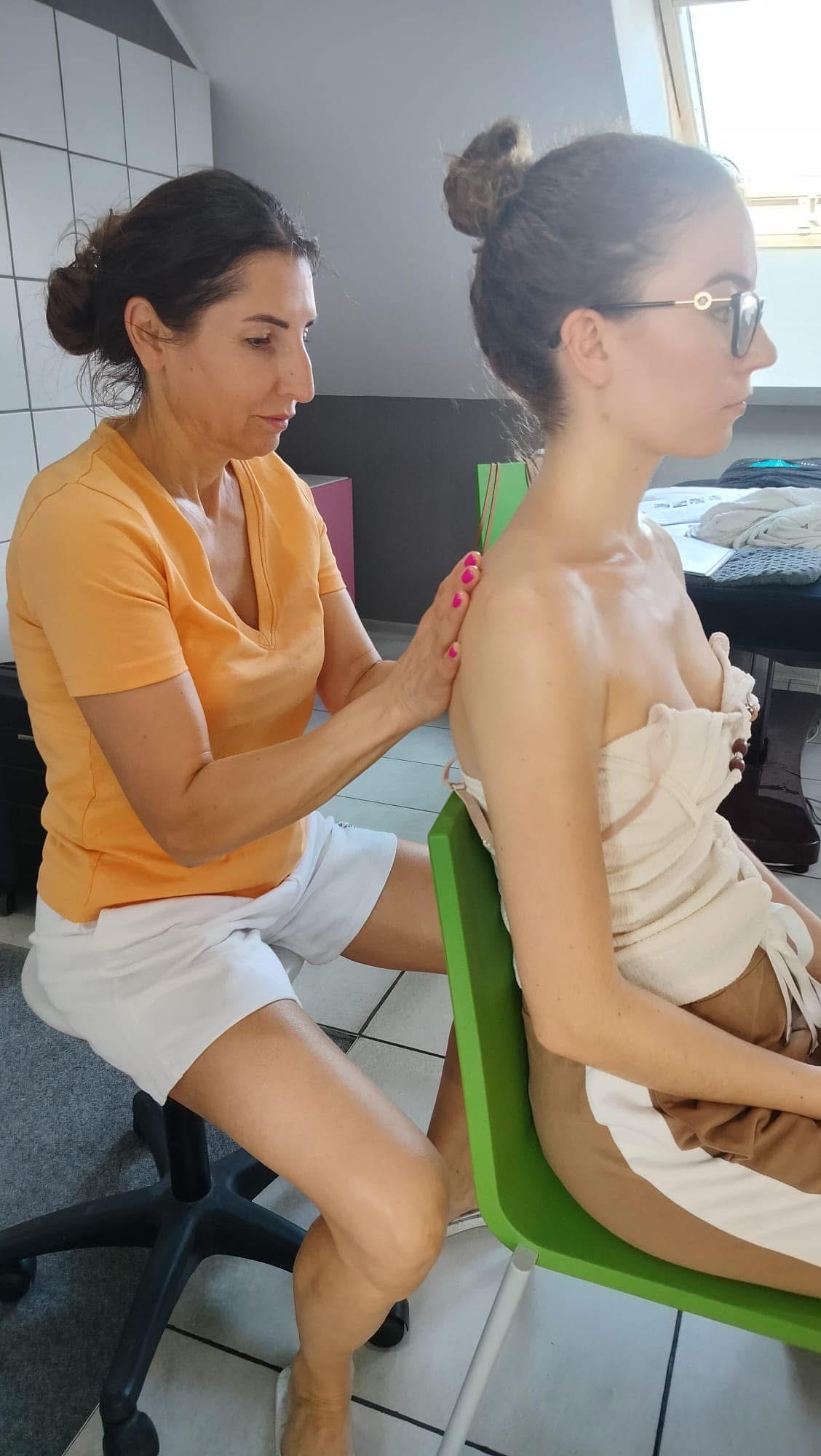 Indyjski masaż głowy - obrazek 14