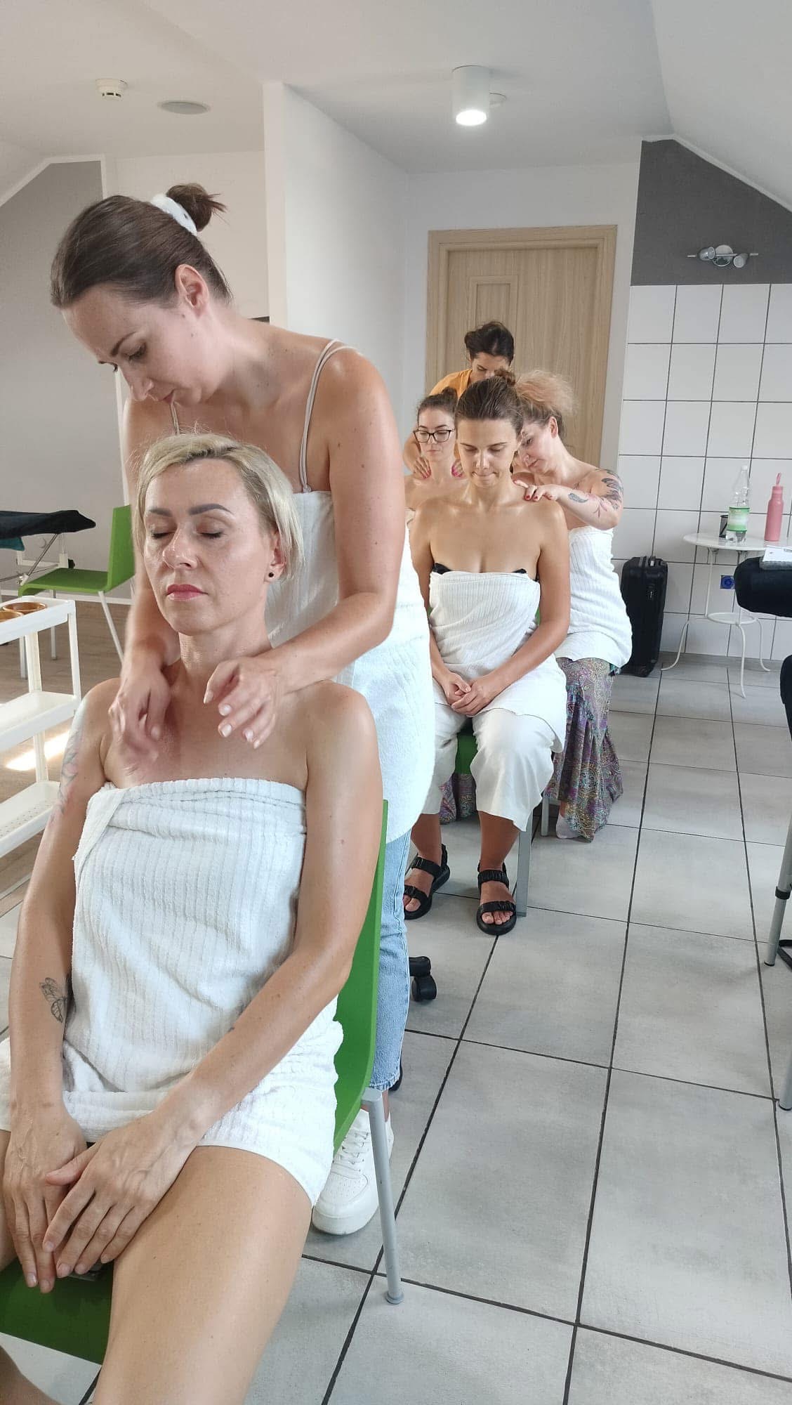 Indyjski masaż głowy - obrazek 15