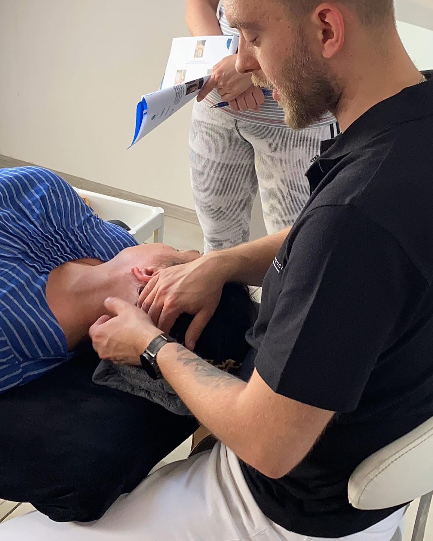 Face manual modeling - obrazek 9