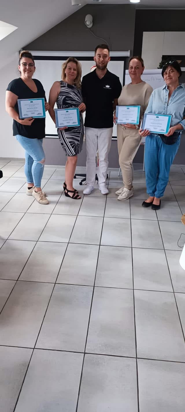 Face manual modeling - obrazek 12