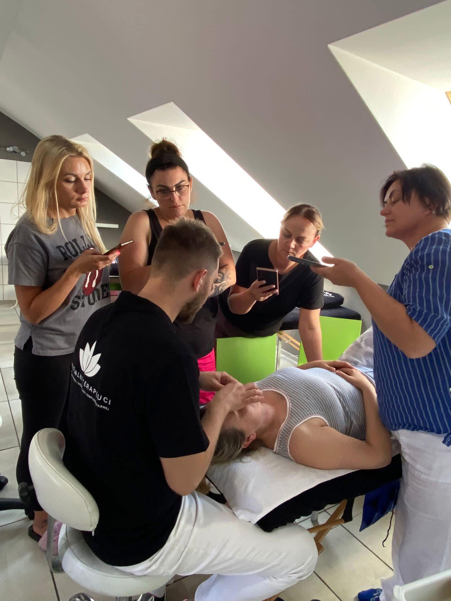 Face manual modeling - obrazek 14