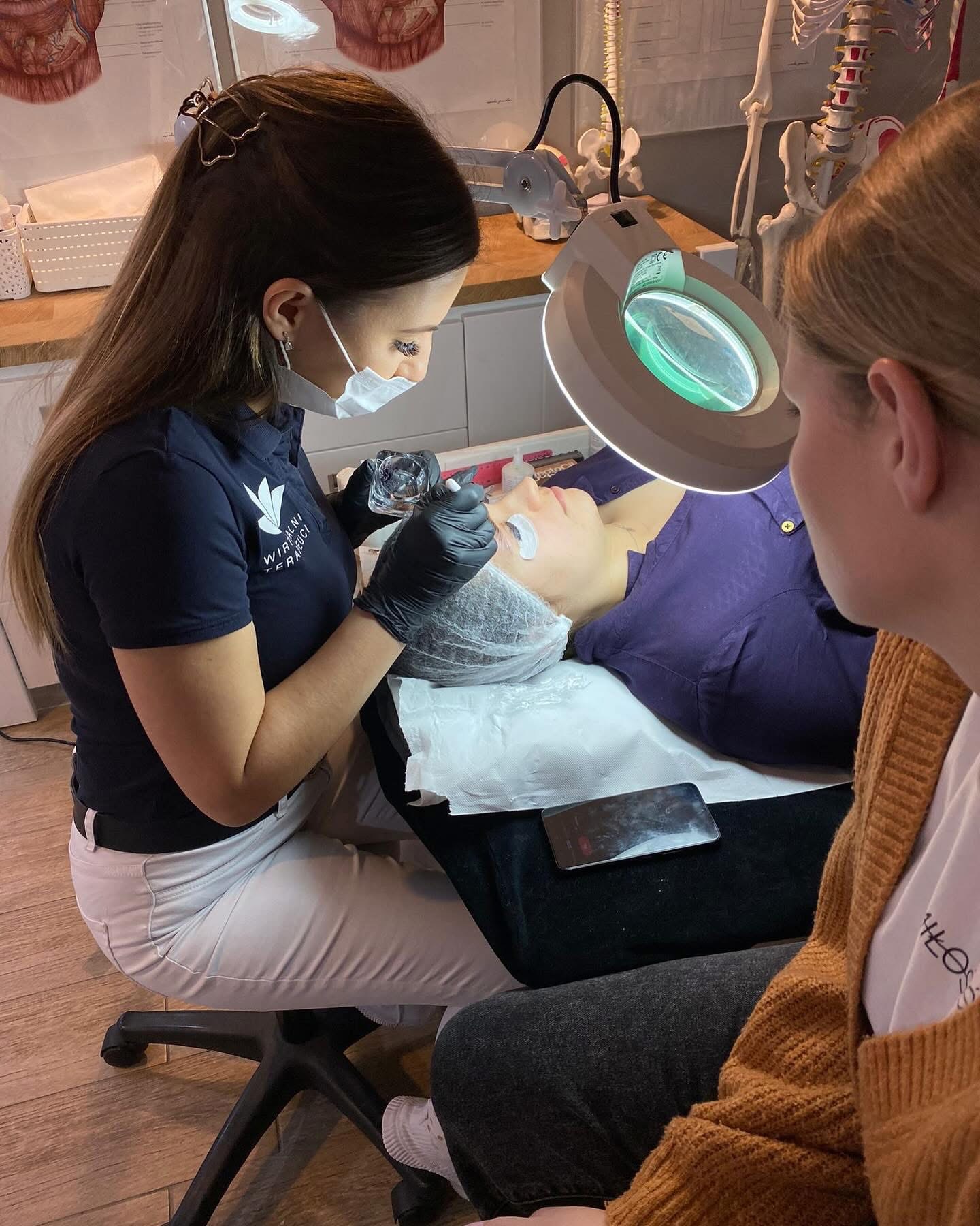 Laminacja (lifting) rzęs - obrazek 3