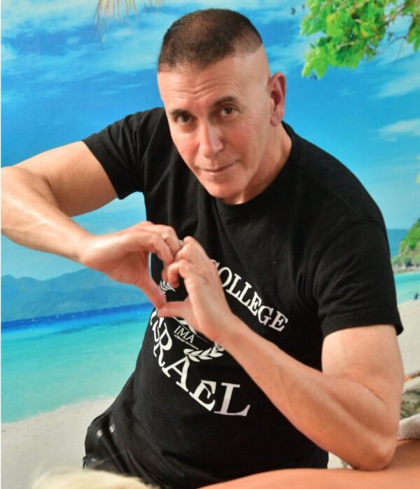 Sport Massage Masterclass by Moshe Moreno